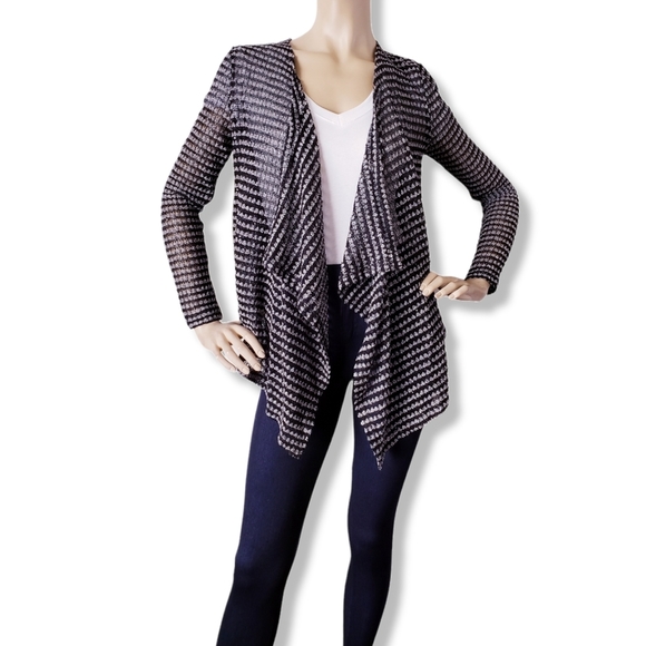 Tcec Black & White Sequined Mixed Media Wrap Open Front Cardigan - Picture 8 of 8